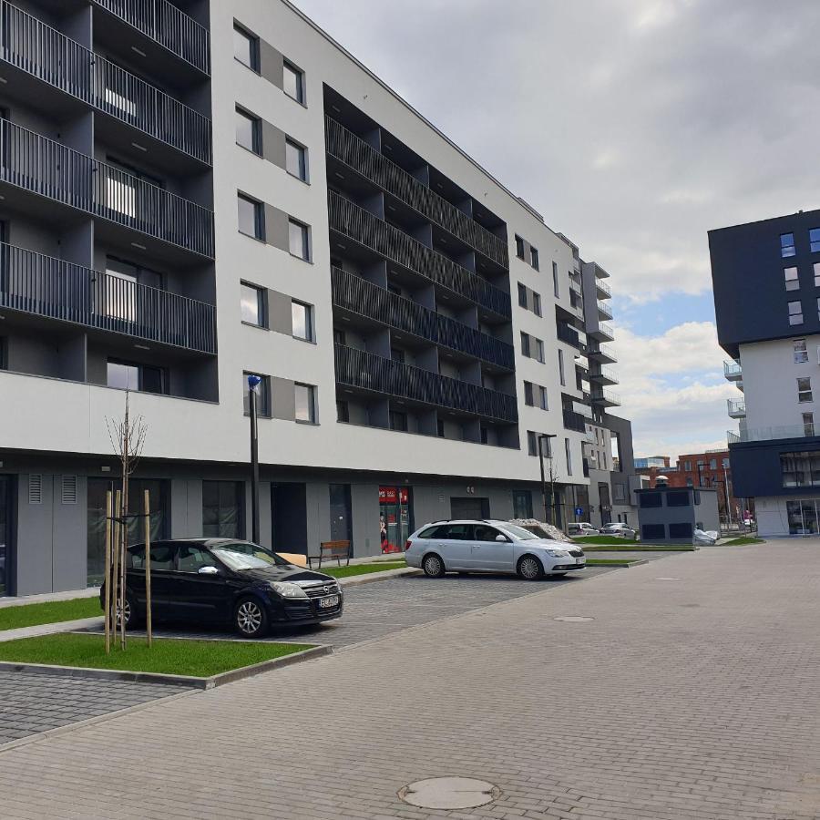 Q Apart Amber - Studio, Manufaktura, Klimatyzacja I Garaz Gratis, Netflix, Fv, Gwarancja Zadowolenia Łódź Exterior foto