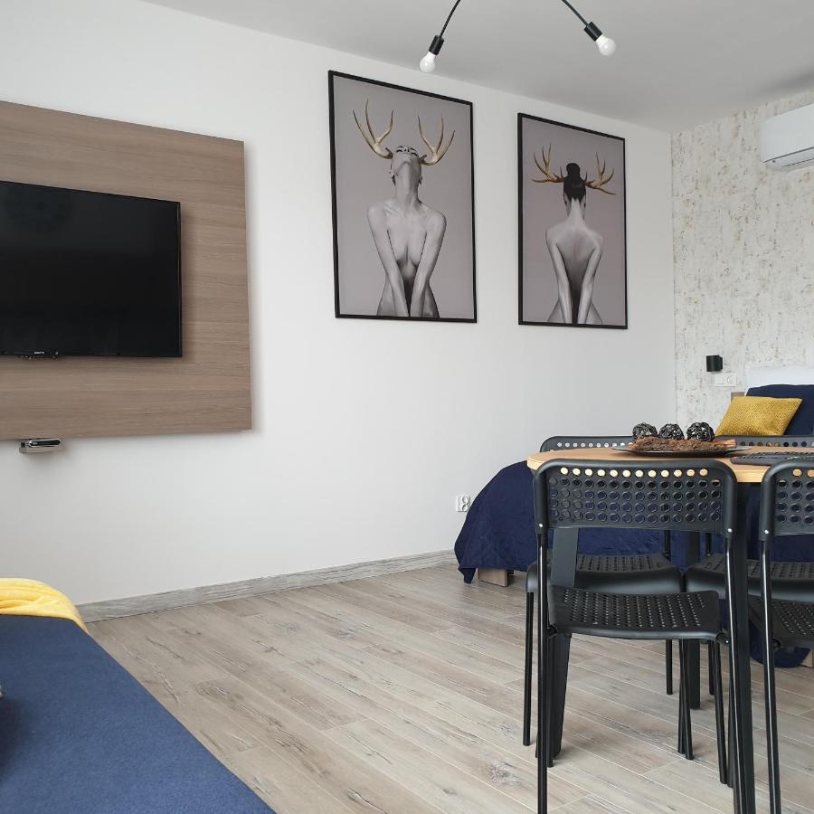 Q Apart Amber - Studio, Manufaktura, Klimatyzacja I Garaz Gratis, Netflix, Fv, Gwarancja Zadowolenia Łódź Exterior foto